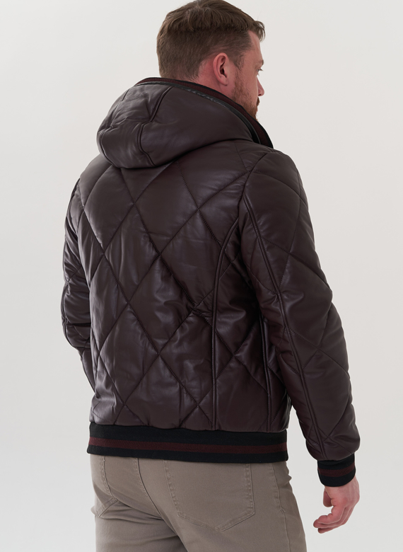 Куртка из натуральной кожи с капюшоном