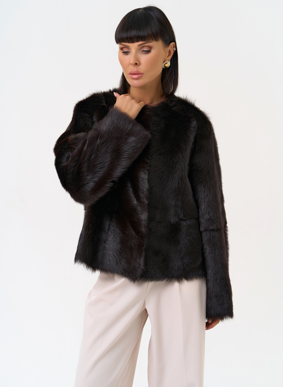 Женская натуральная дубленка в коричневом цвете