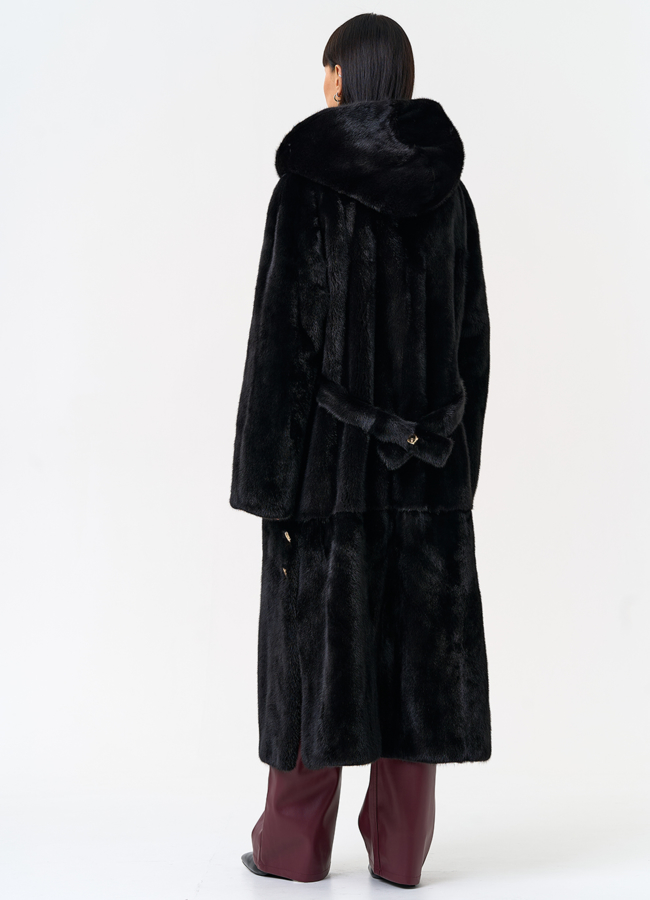 Женская шуба из скандинавской норки с капюшоном модель № 31635 универмаг малина