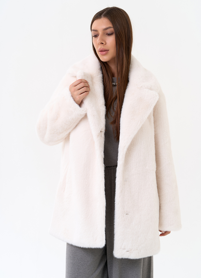 Женская шуба из эко меха с английским воротником  модель № 31245 универмаг малина