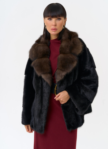 Шуба из меха норки с воротником из меха куницы
