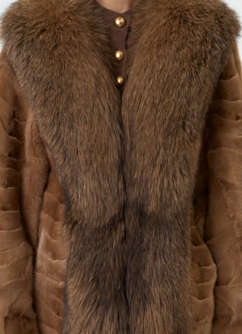 Шуба из норки с отделкой из меха лисы