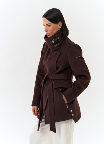 Женское укороченное пальто с воротником стойкой