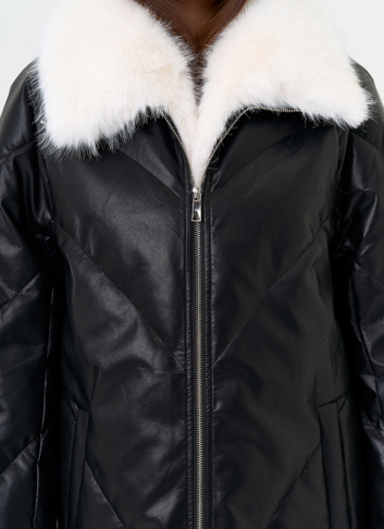 Женский пуховик из эко кожи с отделкой из эко меха