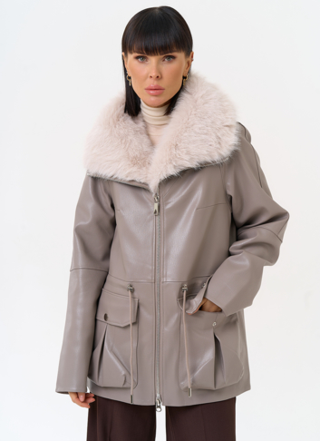 Удлиненная куртка из эко кожи с воротником из эко меха Удлиненная куртка из эко кожи с воротником из эко меха