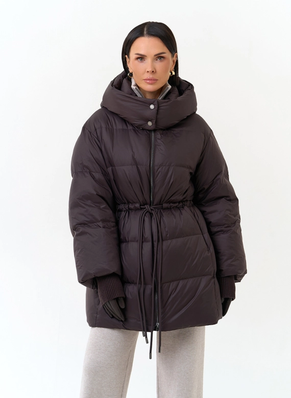 Женский пуховик с капюшоном Женский пуховик с капюшоном фото