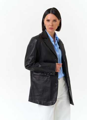 Женский жакет из натуральной кожи