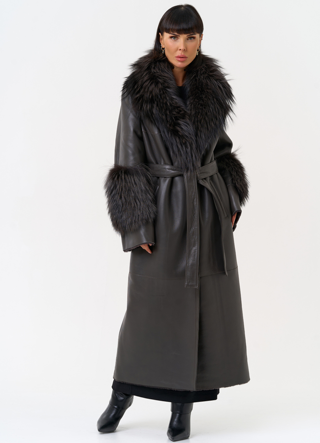 Женская натуральная дубленка с отделкой из меха лисы модель № 31610 универмаг малина