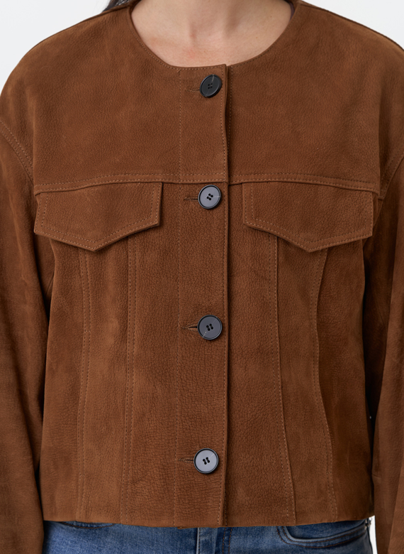 Куртка из натуральной замши